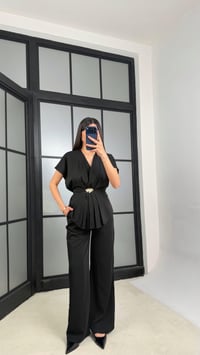 Siyah Gold Toka Detaylı Vatkalı Bluz Beli Lastikli Pantolon İkili Takım GAUS-01344GAUSSuitsGAUS-01344