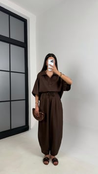 Acı Kahve Polo Yaka Yarasa Kol Bluz Şalvar Pantolon Md Muadil Premium Keten Takım Gaus00542GausSuitsGU1002264