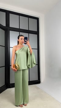 Yeşil Yarasa Kol Bluz Beli Lastikli Pantolon Saten Takım GAUS-01528GAUSSuitsGAUS-01528