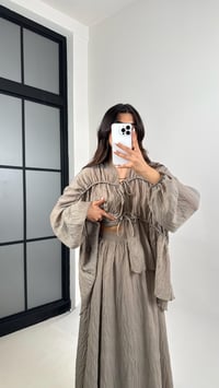 Soft Haki Gipeli Önden Bağlamalı Üst ve Astarlı Etek İkili Kırışık Kumaş Takım Gaus00426GausTAKIMGU1001993
