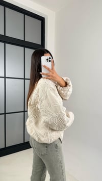 Ekru Çiçek Nakışlı Astarlı Cepli Tasarım Ceket GAUS-00451GAUS السترات  GAUS-00451