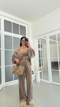 Vizon Kapüşonlu Hırka Crop Beli Lastikli Pantolon 3'lü Kadife Takım GAUS-02033GAUSTAKIMGAUS-02033