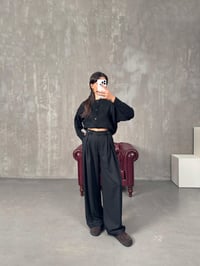 Frank Siyah Önden Düğmeli Pileli Bol Poliviskon PantolonGausPANTOLONGU00904410