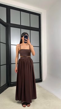 Acı Kahve Ayarlanabilir Askılı Crop Astarlı Etek Taş Detaylı Takım GAUS-01510GAUSSuitsGAUS-01510