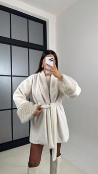 Taş Kürklü Kol Detaylı Kuşaklı Ceket GAUS-00475GAUSCEKETGAUS-00475