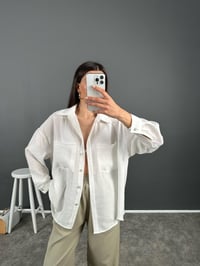 Lupus Beyaz Çift Cepli Oversize Premium Gömlek GausGÖMLEKGU008071