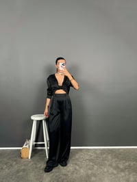 Rita Siyah Beli Lastikli Cep Detaylı Saten PantolonGausPANTOLONGU008917