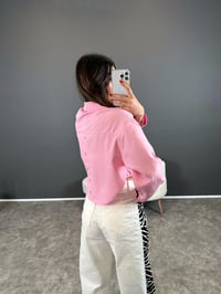 Cardi Pembe Baskılı Crop GömlekGausGÖMLEKGU004387