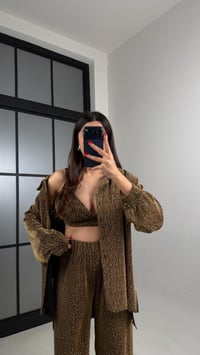 Altın Taş Detaylı Gömlek Crop Beli Lastikli Pantolon Tasarım Takım GAUS-00919GAUSTAKIMGAUS-00919