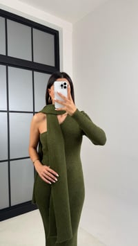 Yeşil Tek Omuz Atkılı Triko Elbise GAUS-00223GAUSELBİSEGAUS-00223