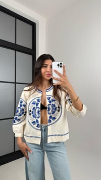 Ekru Mavi Nakışlı Tasarım Yelek Gaus00577GausYELEKGU1002347