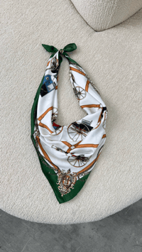 Yeşil At Arabası Desenli Fular GAUS-00337GAUSŞal & FularGAUS-00337