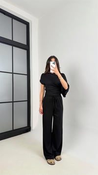 Siyah Yarasa Kol Bluz Beli Lastikli Pantolon Tasarım Modal Kumaş Takım GAUS-01251GAUSTAKIMGAUS-01251