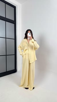 Sarı Önü Düğmeli Cepli Gömlek Beli Lastikli Pantolon Müslin Takım MSLN01 Gaus00385GausTAKIMGU1001896