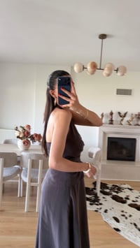 Acı Kahve Halter Yaka Gold Toka Detaylı Bluz Etek İkili Premium Takım GAUS-01631GAUSTAKIMGAUS-01631