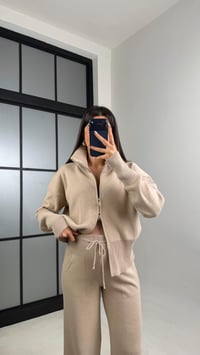 Bej Çift Fermuarlı Hırka Beli Lastikli Pantolon Triko Takım GAUS-01090GAUSTAKIMGAUS-01090