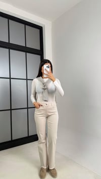 Krem Püskül Detaylı Kesik Paça Flare Jean GAUS-00479GAUSDENİM PANTOLONGAUS-00479