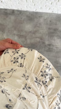 Taş Saten İp Detaylı Çiçek Nakışlı Tasarım Korse GAUS-01470GAUSBLUZGAUS-01470