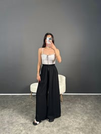 Eliow Siyah Bol Paça Beli Lastikli PantolonGausPANTOLONGU007138