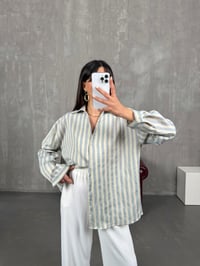 Patis Soft Sarı Çizgili V Yaka Oversize GömlekGausGÖMLEKGU100629