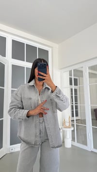 Gri Çizgi Detaylı Gömlek Pantolon İkili Denim Takım GAUS-01882GAUSSuitsGAUS-01882