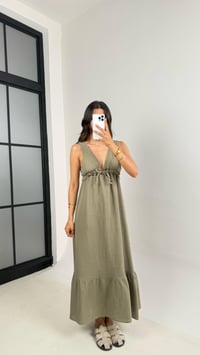 Haki V Yaka Beli Ayarlanabilir Lastikli Astarlı Müslin Elbise Gaus00680GausELBİSEGU1002574
