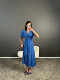 Mavi Kolu Vatkalı Puantiyeli Elbise GausELBİSEGU007221