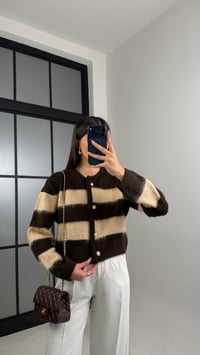 Acı Kahve Gold Düğmeli Şeritli Triko Hırka GAUS-00859GAUSHIRKAGAUS-00859