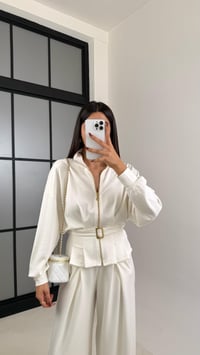 Beyaz Kemer Detaylı Hırka Beli Lastikli Geniş Paça Pantolon Modal Takım GAUS-00188GAUSSuitsGAUS-00188