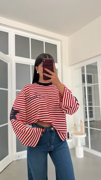 Kırmızı Şeritli Modal Kumaş Kol Yıldız Baskılı Sweatshirt GAUS-02287 GAUS-02121GAUSSWEATSHIRTGAUS-02287