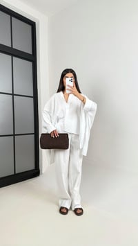 Beyaz Önü Düğmeli Yarasa Kol Gömlek Beli Lastikli Cepli Pantolon Keten Takım Gaus00408GausTAKIMGU1001952