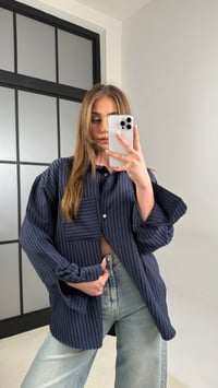 Lacivert Kadife Şeritli Gömlek GAUS-01062GAUS القمصان GAUS-01062