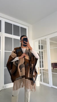 Kahve At Desenli Saçaklı Premium Pelerin GAUS-02171GAUSJacketsGAUS-02171