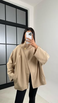 Vizon Dik Yaka Cepli Astarlı Asimetrik Tasarım Trençkot GAUS-00476GAUSTRENÇKOTGAUS-00476