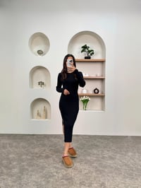 Arnes Siyah Fitilli Bisiklet Yaka Yandan Yırtmaçlı Triko ElbiseGausELBİSEGU00903692
