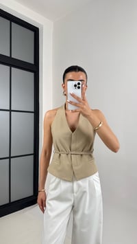 Vizon Önü Düğmeli Kemerli Tasarım Yelek Gaus00420GausYELEKGU1001982