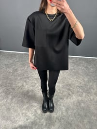 Siyah Vatkalı Scuba Arkası Fermuarlı TshirtGausTSHIRTGU004360
