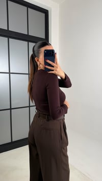 Acı Kahve Pile Detaylı Kemerli Kumaş Pantolon GAUS-00695GAUSPANTOLONGAUS-00695