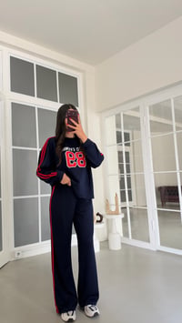 Lacivert Şeritli Baskılı Sweatshirt Beli Lastikli Pantolon İkili Takım GAUS-02235GAUSTAKIMGAUS-02235