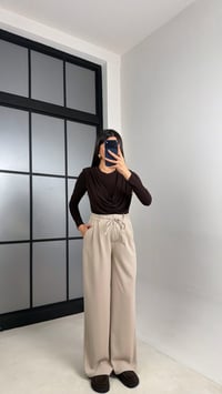 Taş Beli Lastikli Kuşaklı İthal Kumaş Pantolon GAUS-00869GAUSPANTOLONGAUS-00869