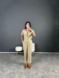 Holi Bej Arkası Lastikli Premium Keten Tulum GausTULUMGU004560