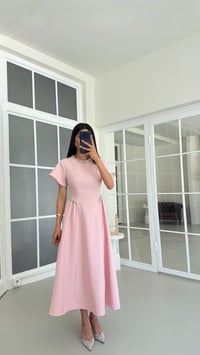 Pembe Taş Detaylı Midi Elbise GAUS-01683GAUSELBİSEGAUS-01683