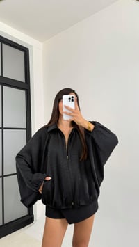 Siyah Saten Bomber Ceket GAUS-00118GAUSCEKETGAUS-00118