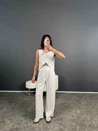 ZR Ekru Asimetrik Kesim Gold Düğme Detaylı Pantolon TakımGausTAKIMGU004595