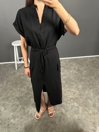 Corinna Siyah İthal Kumaş Önü Yırtmaçlı Elbise GausELBİSEGU008151