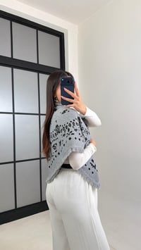 Siyah Desenli Muadil Triko Şal GAUS-00907GAUSŞal & FularGAUS-00907