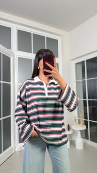 Zümrüt Polo Yaka Şeritli Bluz GAUS-02306GAUSBLUZGAUS-02306