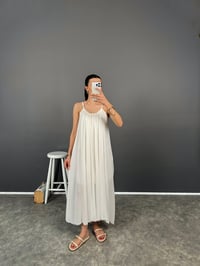 Pelike Beyaz Astarlı Premium Askılı Elbise GausELBİSEGU008262