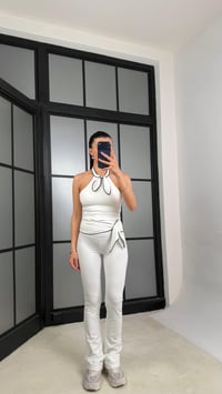 Beyaz OYS Model Fiyonk Detaylı Crop Tayt Takım GAUS-01407GAUSTAKIMGAUS-01407