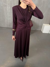 Daisy Mürdüm Önden Drape Detaylı Vatkalı Maxi ElbiseGausELBİSEGU100380